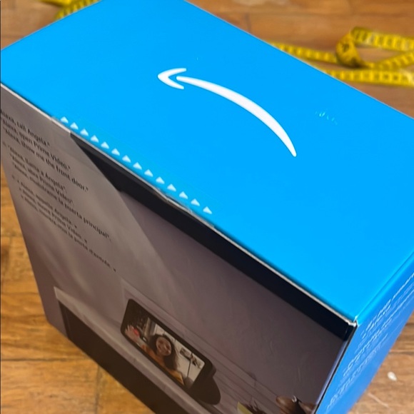 New Sealed Echo Show 8 Black by Amazon - Picture 2 of 4